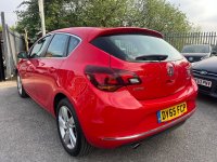 VAUXHALL ASTRA