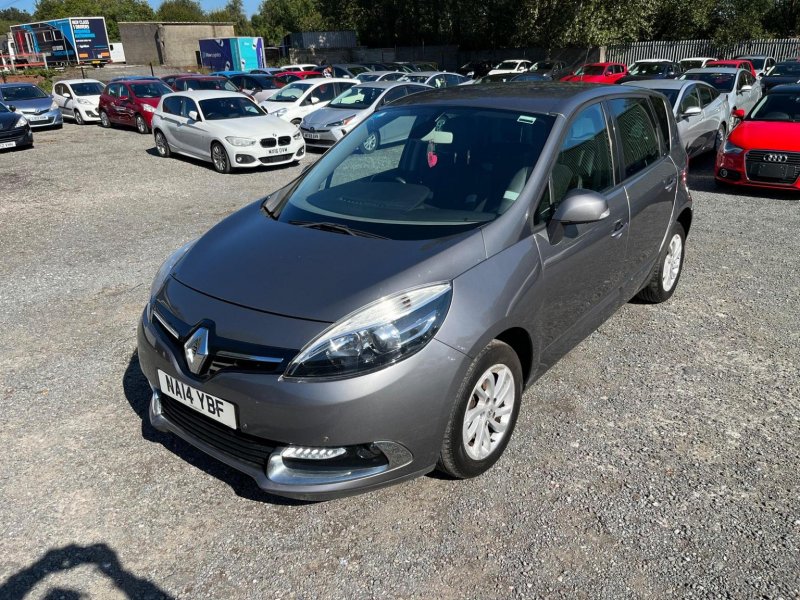 RENAULT SCENIC