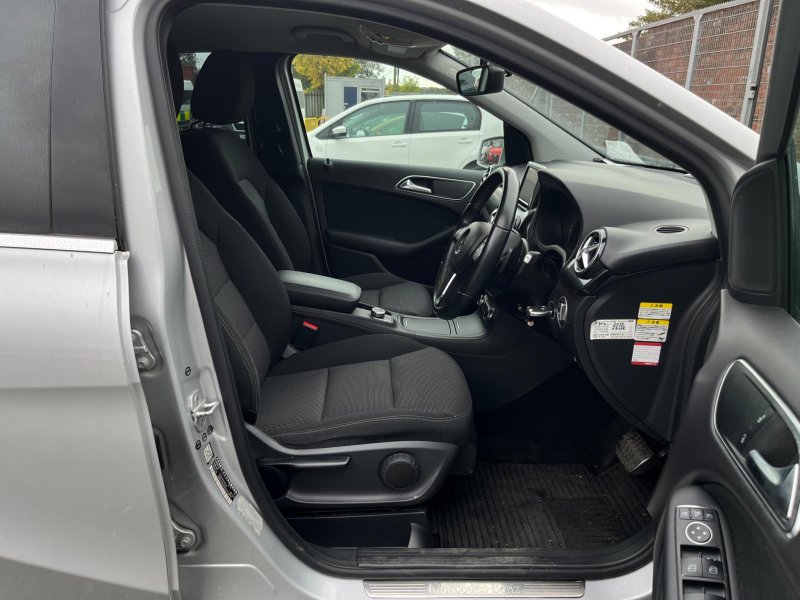 MERCEDES-BENZ B CLASS