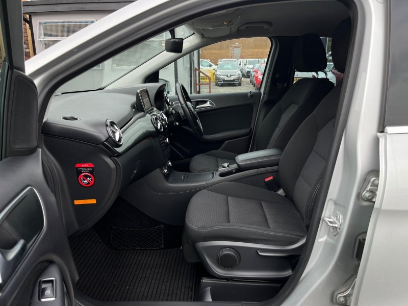 MERCEDES-BENZ B CLASS