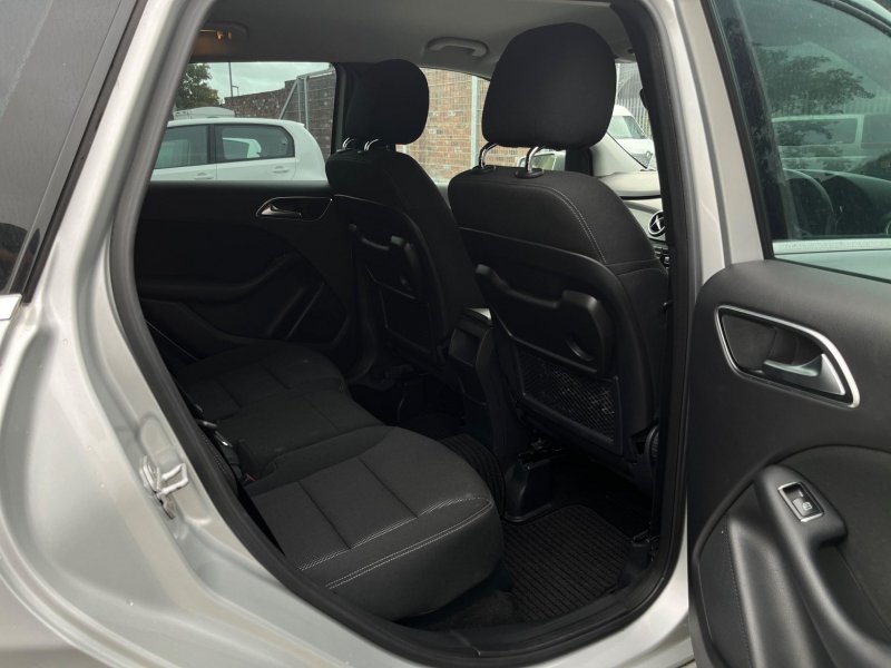MERCEDES-BENZ B CLASS