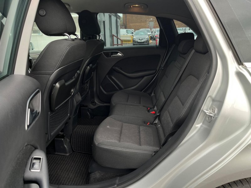 MERCEDES-BENZ B CLASS