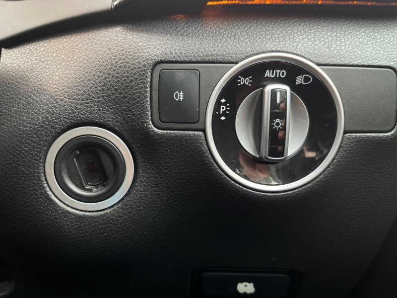 MERCEDES-BENZ B CLASS