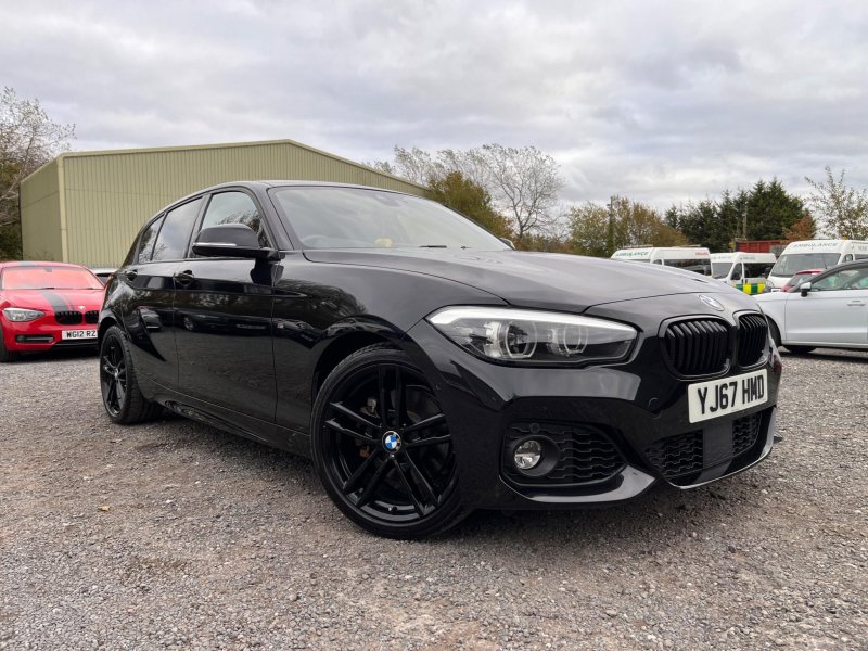 BMW 1 SERIES