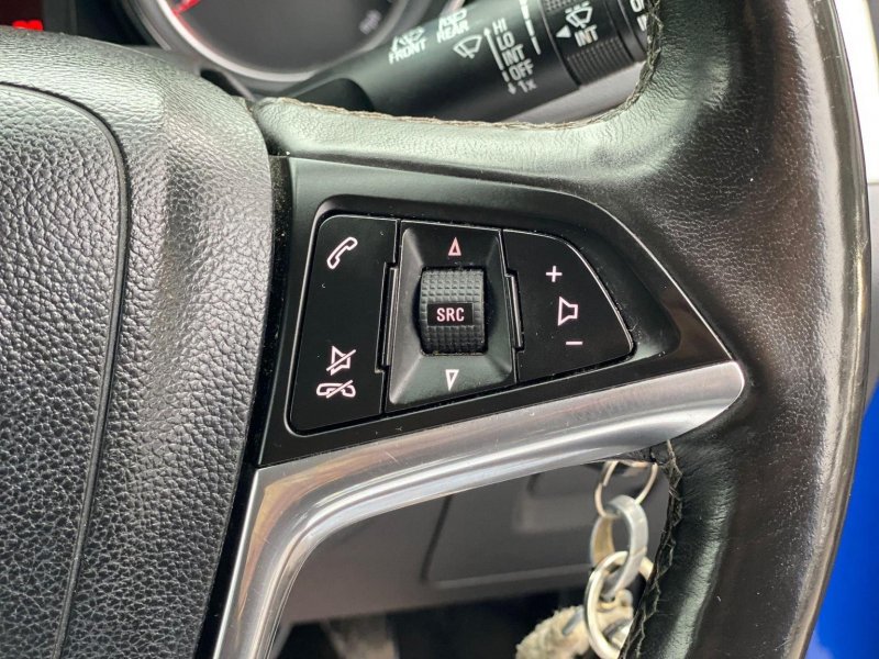 VAUXHALL MOKKA