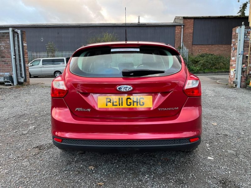 FORD FOCUS