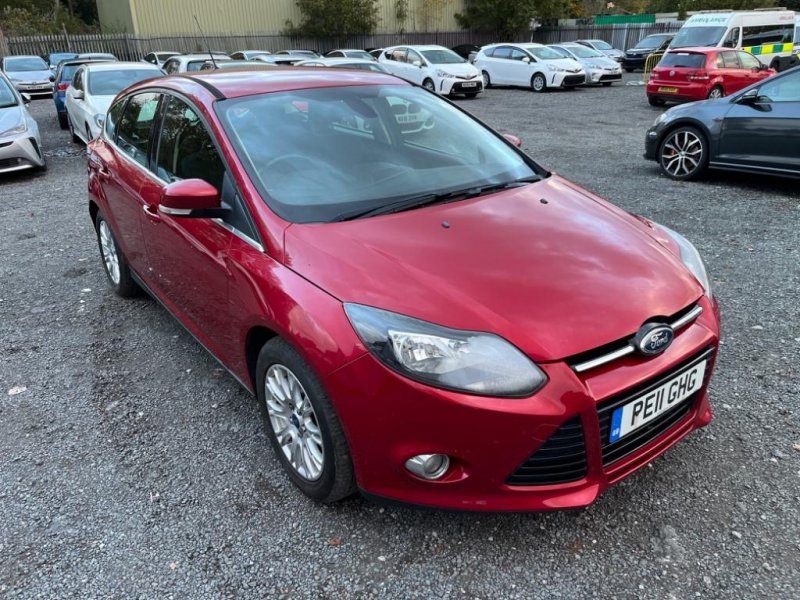 FORD FOCUS