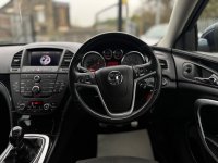 VAUXHALL INSIGNIA