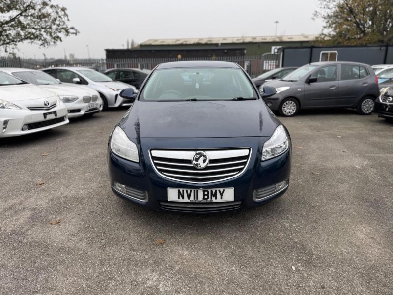 VAUXHALL INSIGNIA