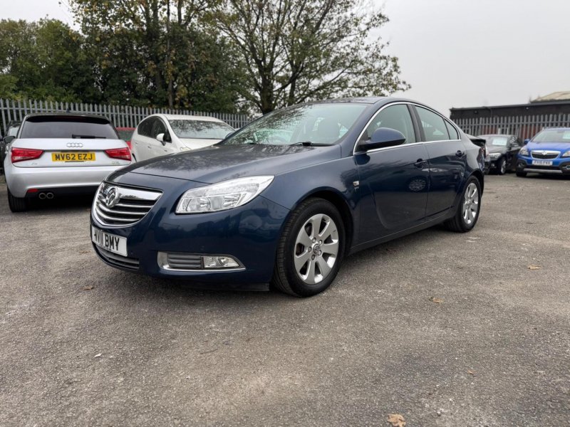 VAUXHALL INSIGNIA