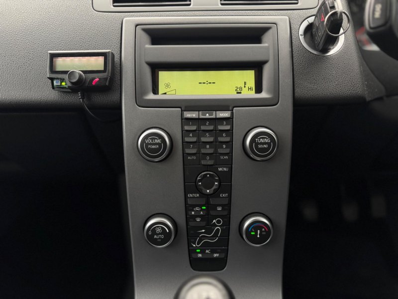 VOLVO C30