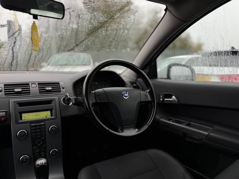 VOLVO C30