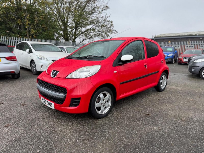 PEUGEOT 107