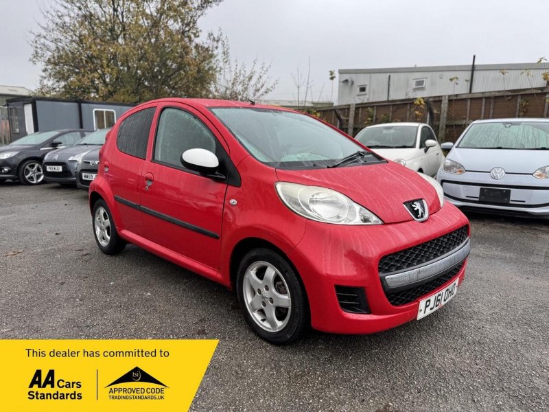 PEUGEOT 107