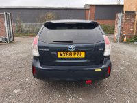 TOYOTA PRIUS+