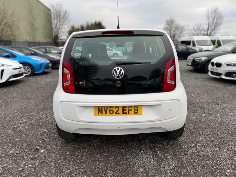 VOLKSWAGEN UP