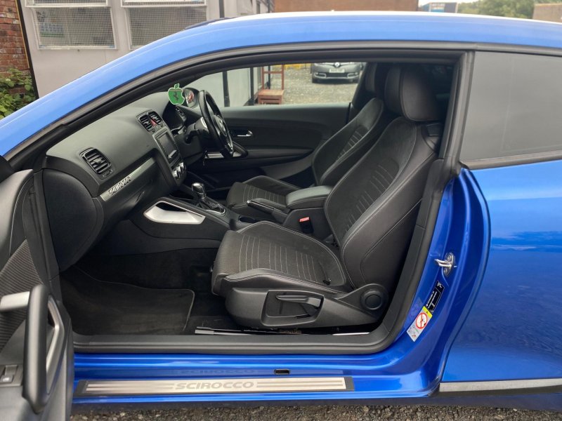 VOLKSWAGEN SCIROCCO