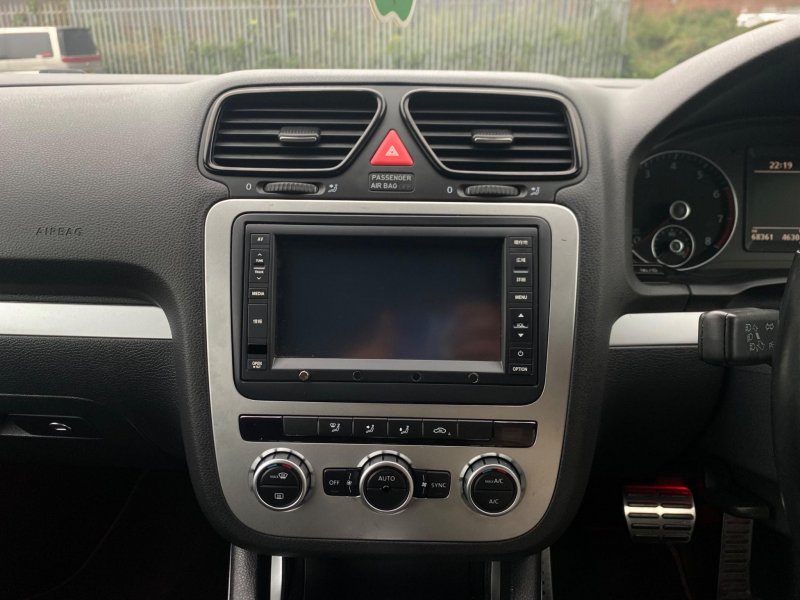 VOLKSWAGEN SCIROCCO