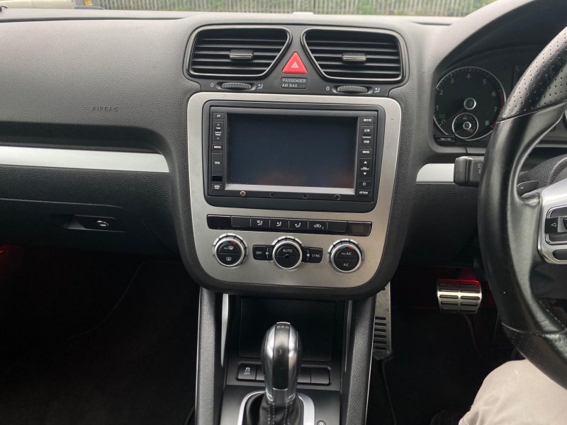 VOLKSWAGEN SCIROCCO