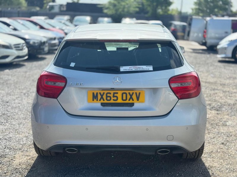 MERCEDES-BENZ A CLASS