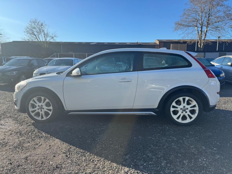 VOLVO C30
