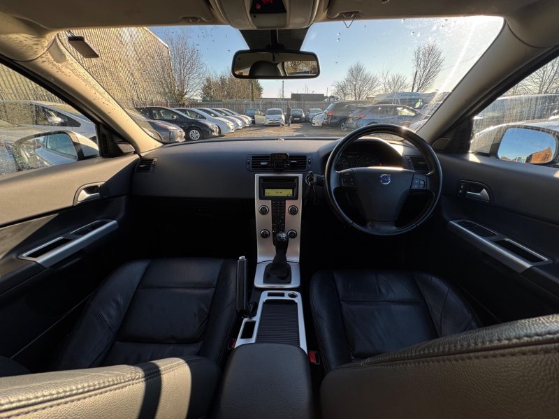 VOLVO C30