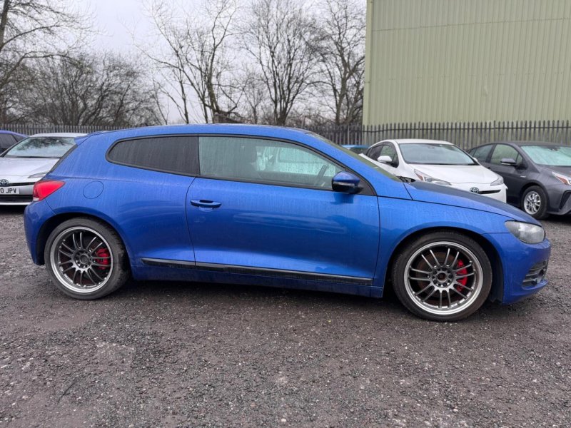 VOLKSWAGEN SCIROCCO