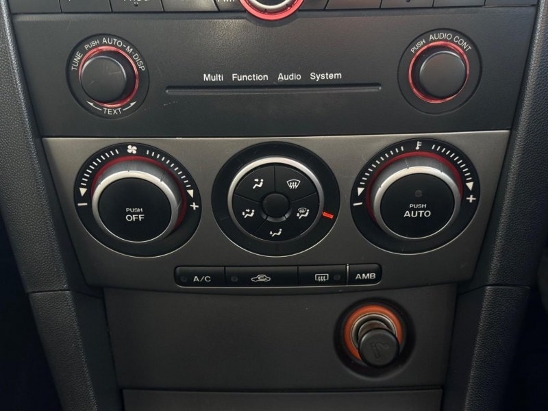 MAZDA MAZDA3
