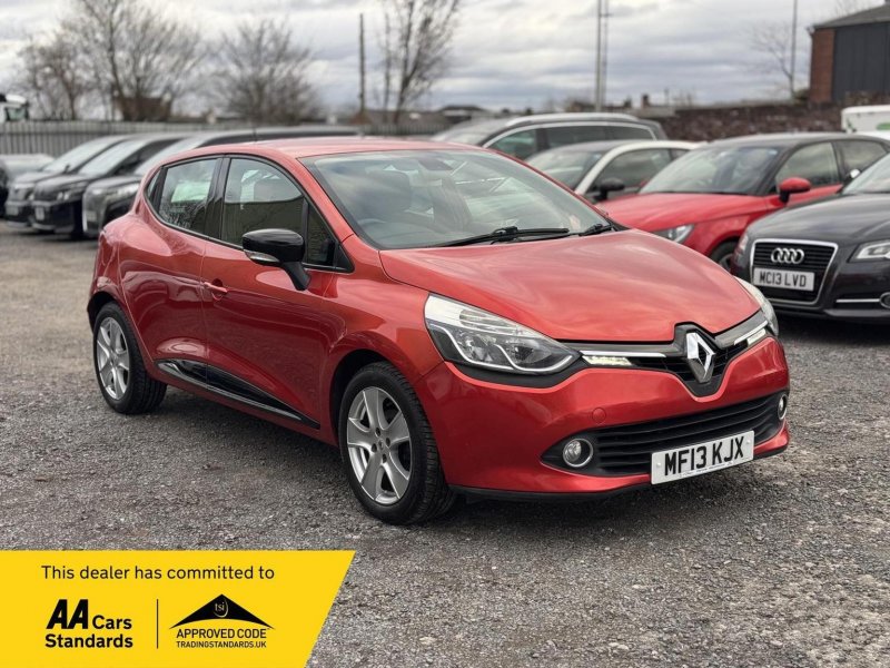 RENAULT CLIO