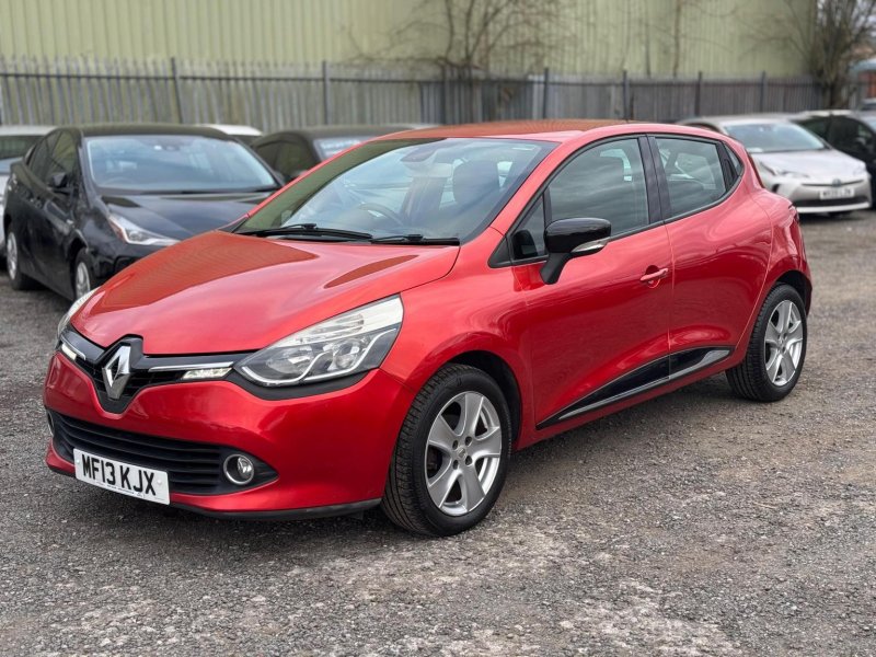 RENAULT CLIO
