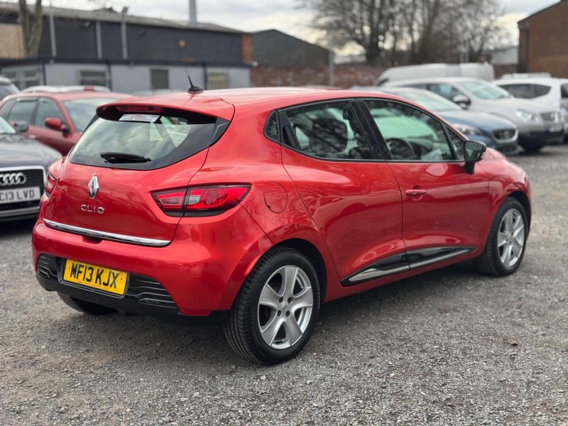 RENAULT CLIO
