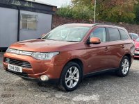 MITSUBISHI OUTLANDER